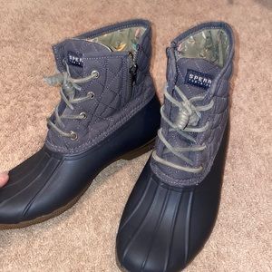 SPERRY DUCK BOOTS